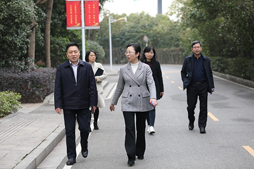 株洲职教园管理办党组书记、主任胡炯到开云网页版页面登录调研