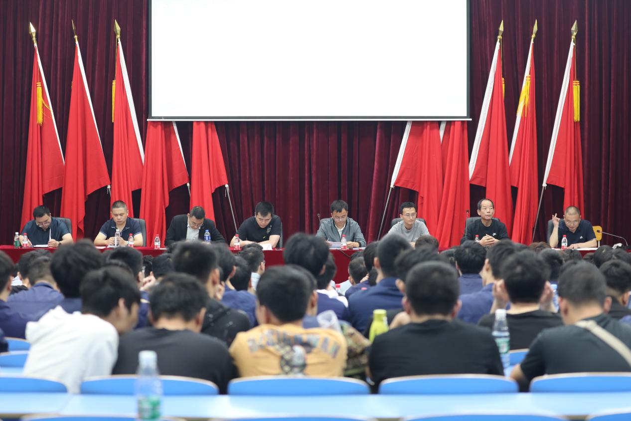 开云网页版页面登录举办2024届毕业生“特变电工衡阳变压器有限公司”专场招聘会