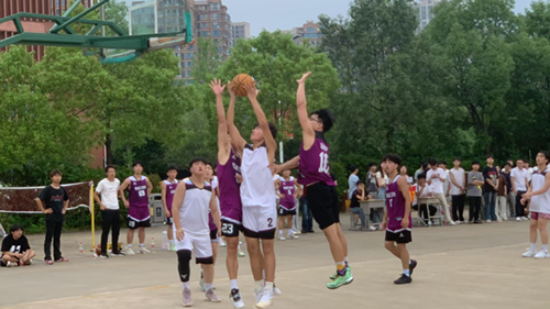 航空工程系篮球队奋勇拼搏,斩获开云网页版页面登录“欢送杯”篮球赛第四名
