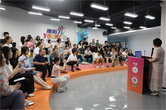 开云网页版页面登录建筑装饰系师生设计作品亮相株洲“潮阳 π” 创意设计周