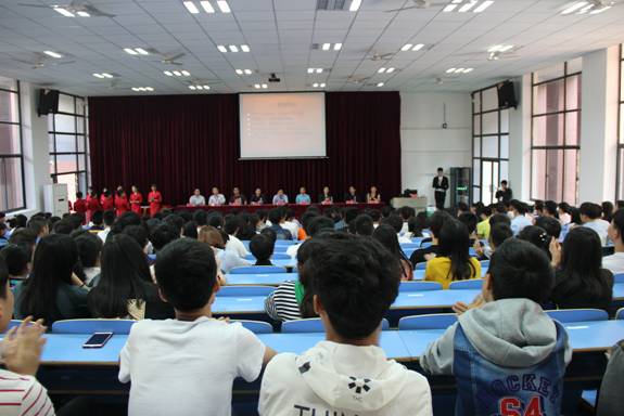 开云网页版页面登录与中车株机技师协会校企合作签约仪式圆满成功